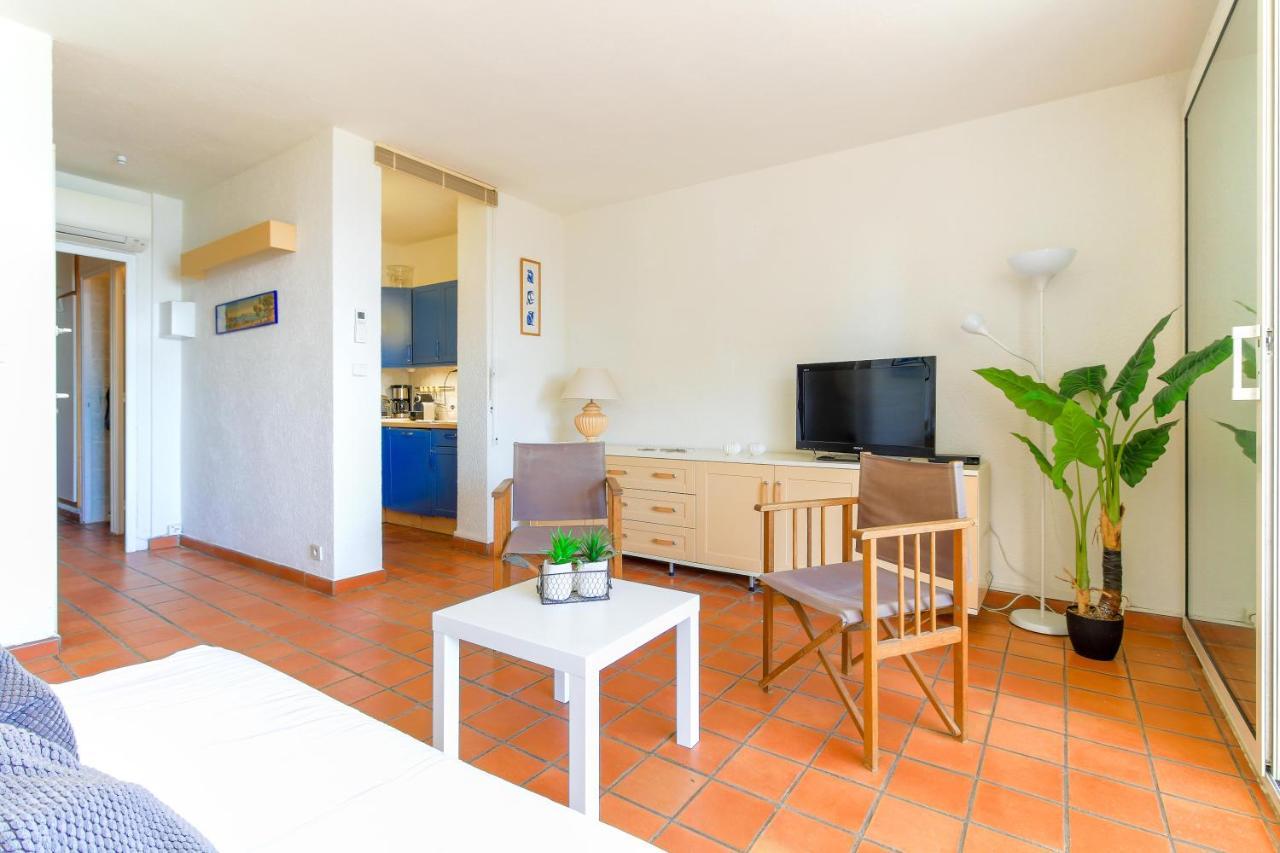 Select'So Home - Appartement Vue Mer & Pieds Dans L'Eau - Estel-F Le Lavandou Exterior foto